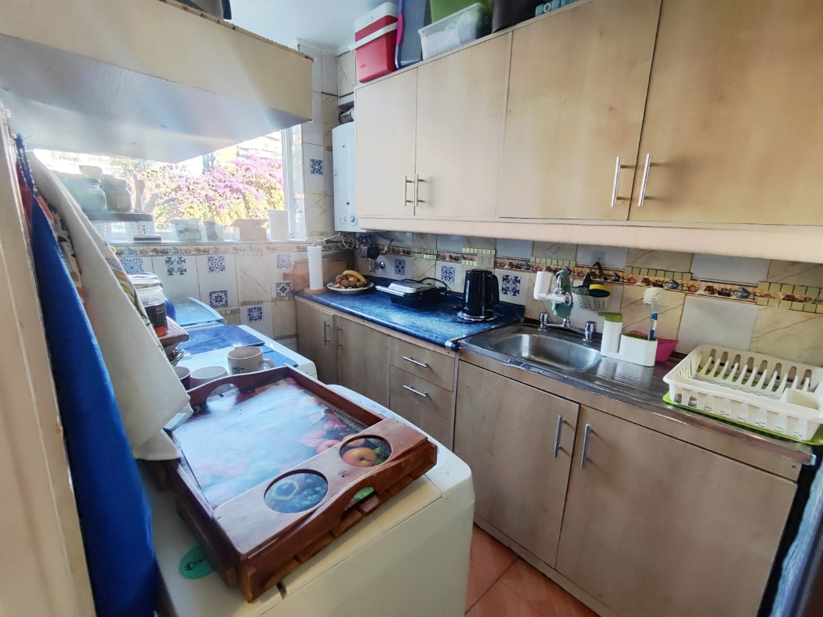   Departamento 2D + servicio 2B - Mall Costanera - Providencia