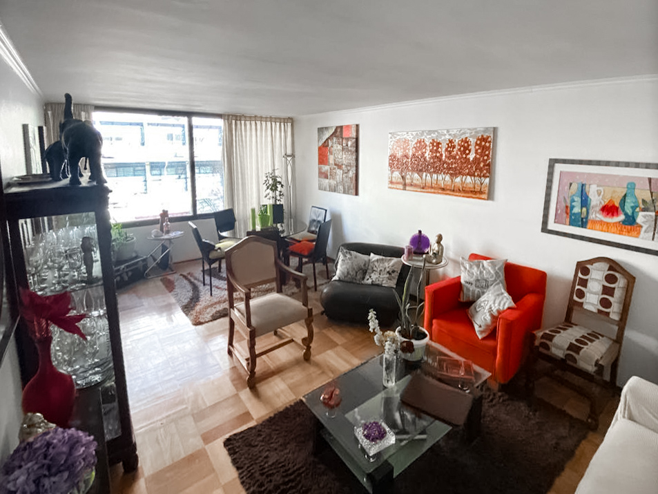   Departamento 2D + servicio 2B - Mall Costanera - Providencia